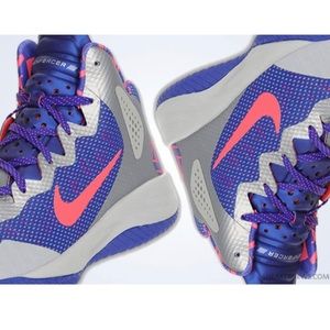 Nike Zoom Hyperenforcer XD
Wolf Grey/Solar Red